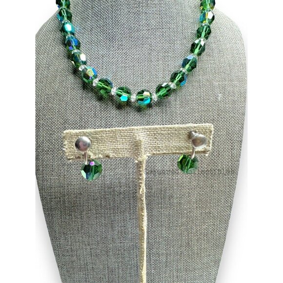 Green Aurora Borealis Crystal Screwback Earring Necklace 12"-15" Hook Clasp Set - Picture 2 of 6